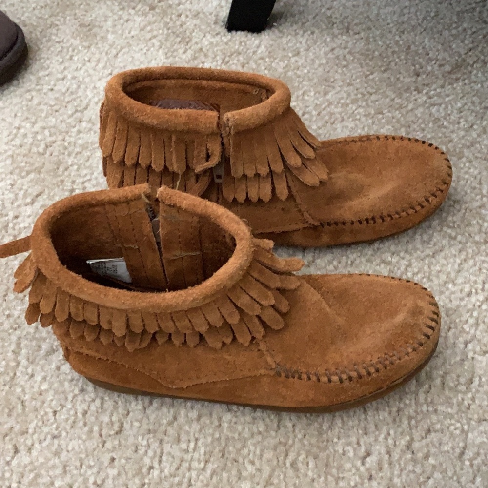 Youth girls Moccasins